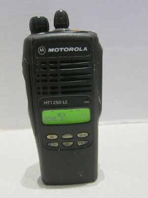 MOTOROLA HT1250 LS VHF 136-174mhz 128ch Two Way Radio AAH25KDF9DU7AN. Buy it now for 89.99