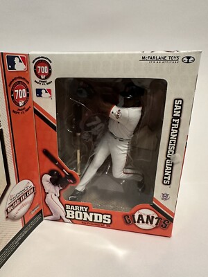 McFarlane Barry Bonds 700 Home Runs Commemorative Limited Figure 1 of 12,000