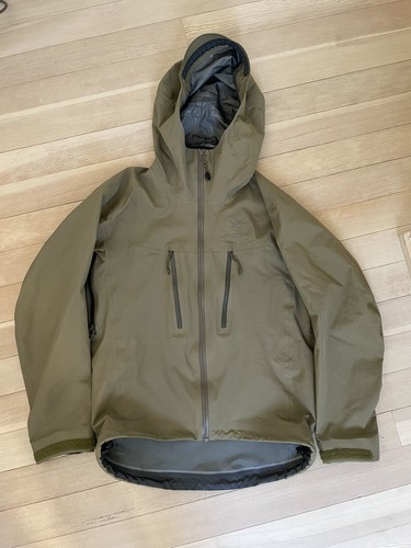 Arc'teryx LEAF Alpha LT Jacket Gen 1 Size Small Crocodile GORE-TEX