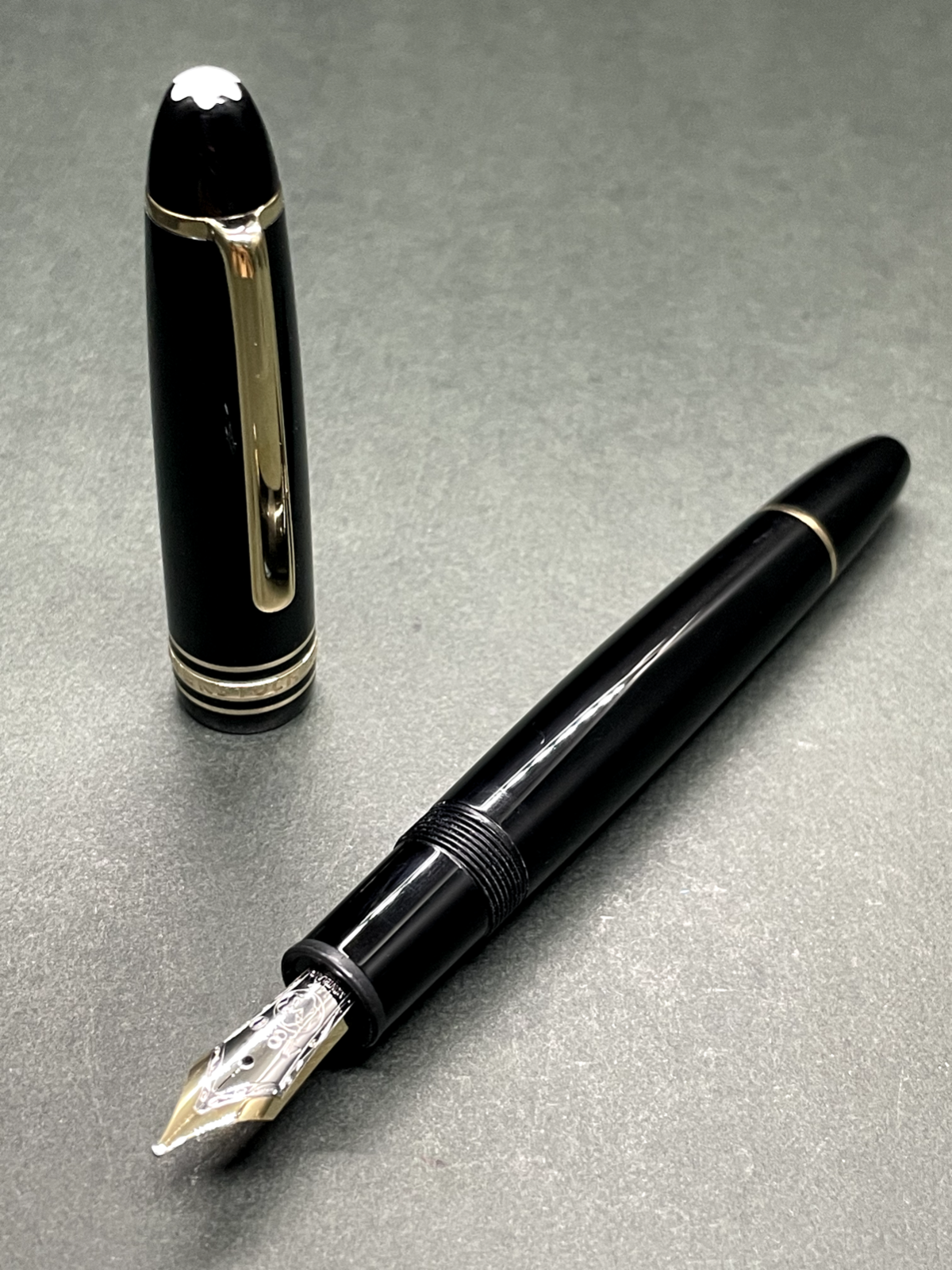 Montblanc 147 traveller hotsell