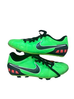 nike t90 size 9