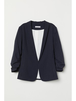 Женская куртка H & M на темно-синей подкладке с рюшами на рукавах 3/4, которую можно носить на работу с открытой передней частью 0