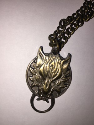 Final Fantasy FF8 Sleeping Lion Head Pendant Necklace UK SELLER XV