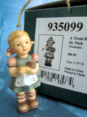 Berta Hummel Ornament A Treat For St. Nick 935099 Girl Goebel Box