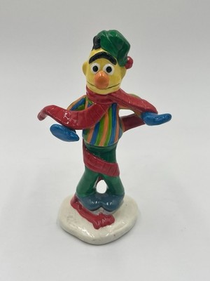 Vintage 1994 Enesco Sesame Street Wintertime Fun Bert Ice Skating Figurine NOS 