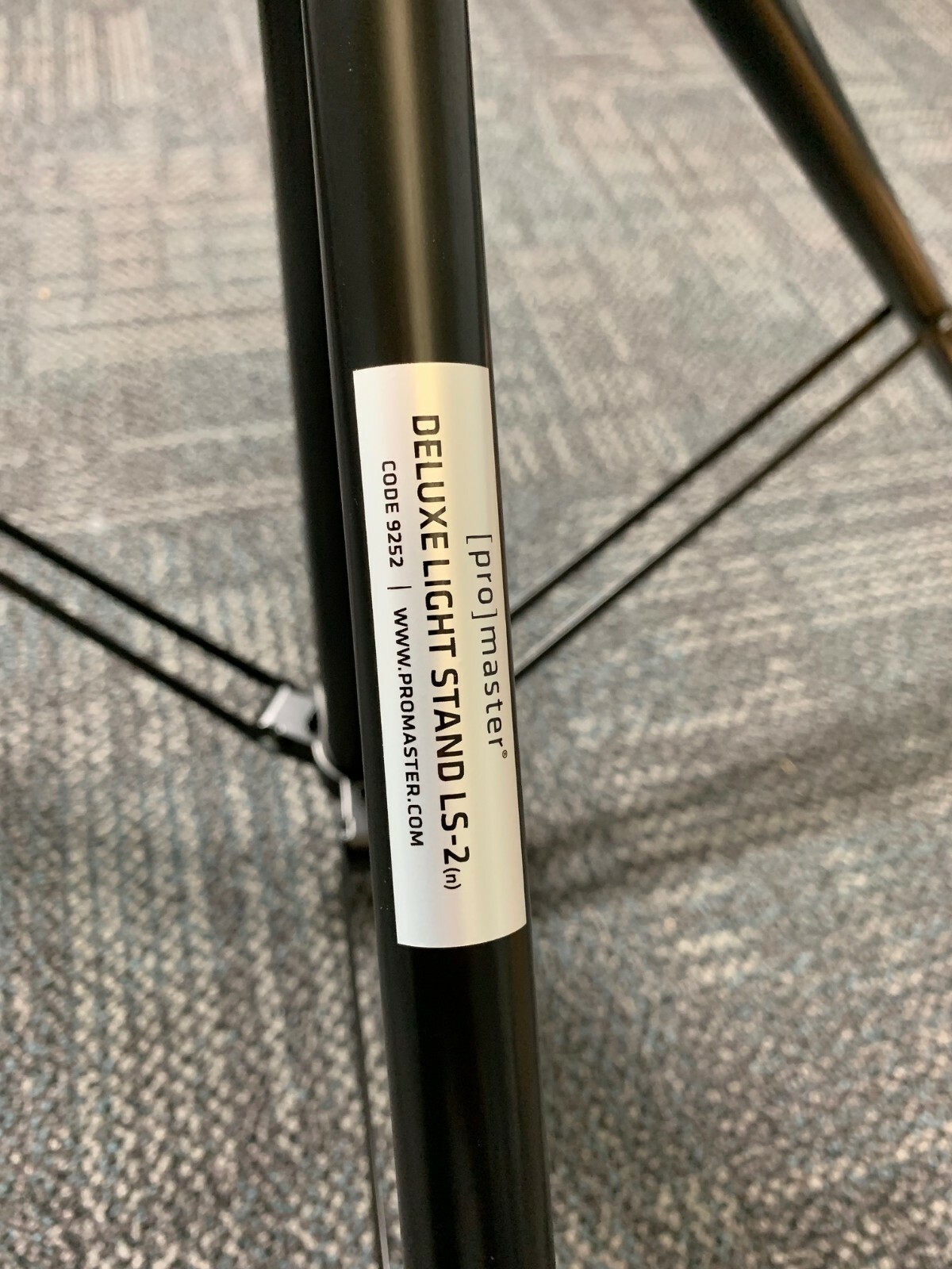 Set of 4 New Promaster LS-2(n) 9' Studio Light Stand