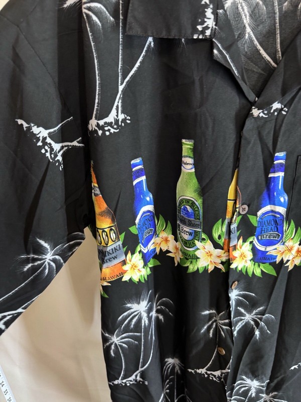 Koko Hawaii Microfiber Beer Bottle SHORT SLEEVE BUTTON UP SHIRT