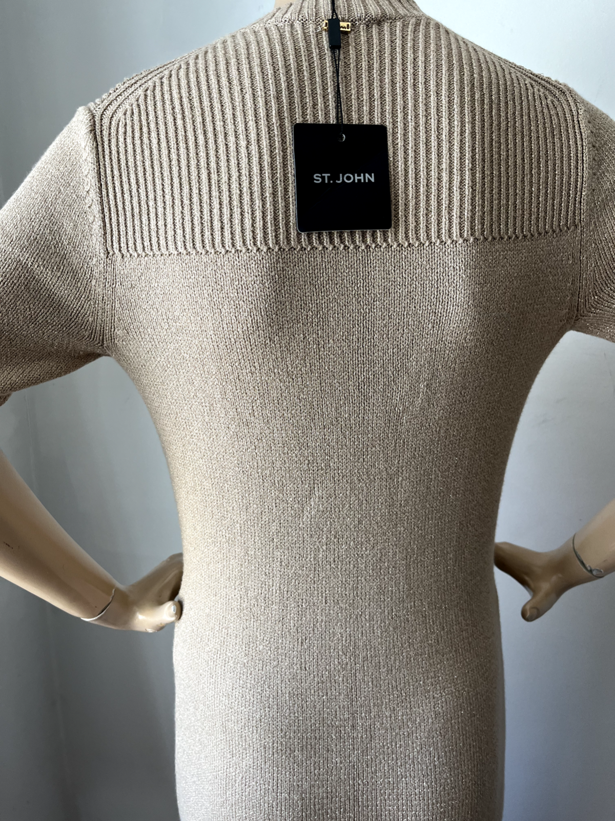 ST JOHN ST JOHN KNIT SZ L 10/12 GOLD KNIT SHIMMER SHEATH DRESS