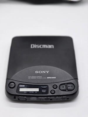 Sony Discman D-121 Portable Personal CD Player + Carry Case Tested Works Great