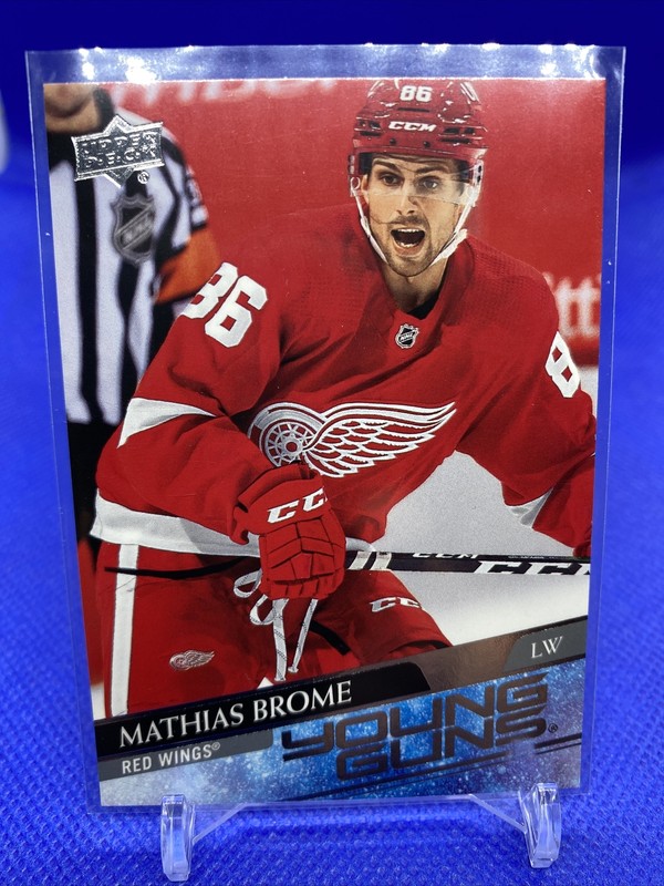 Series 2 Hockey Cards Ending Soonest With Bids