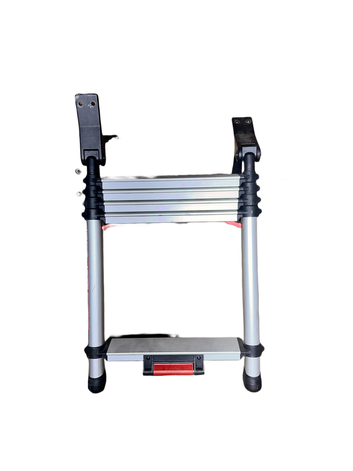 A18-68295-000 | Genuine Freightliner® Cascadia 126 Bunk Ladder Step – 2018–2024