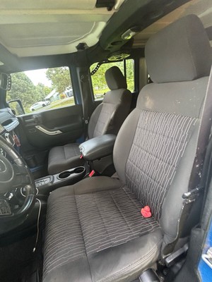 image 4 of interior
