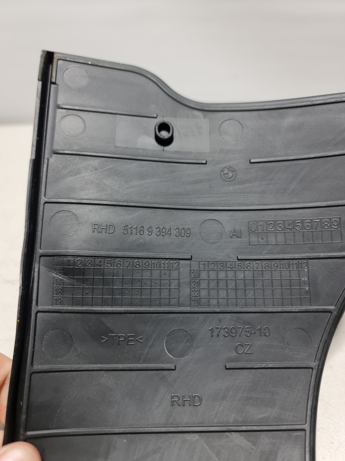 0 Bmw OEM M2 F20 F21 F22 F23 F87 114D RUBBER INSERT GLOVE BOX 51169394309 GENUINE image 4