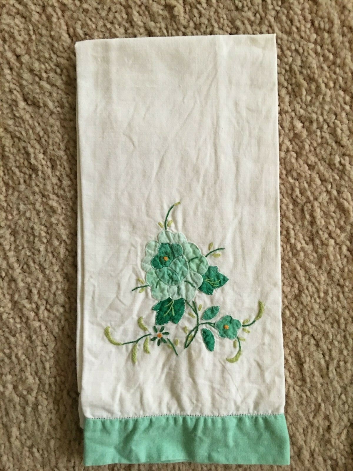 SET OF 5 VINTAGE  LINEN HAND TOWELS EMBROIDERED-APPLIQUE-CUT WORK