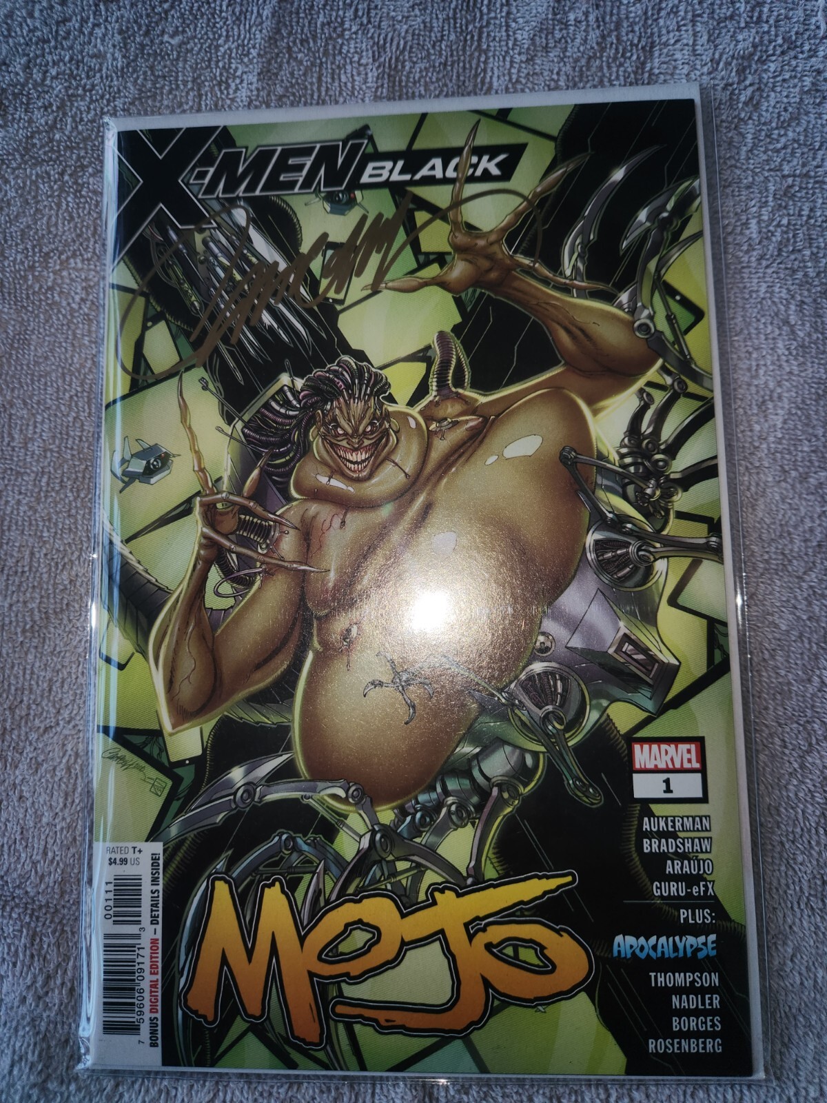 X-men Black #1 Mojo variant signed by Scott Campbell C.O.A.
