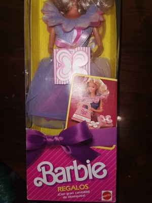 VINTAGE VERY RARE 1985 GIFT GIVING REGALOS BARBIE DOLL  NRFB SUPERSTAR ERA 