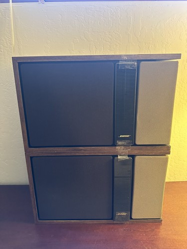 Vintage BOSE 301 Series II Direct Reflecting Speakers Left