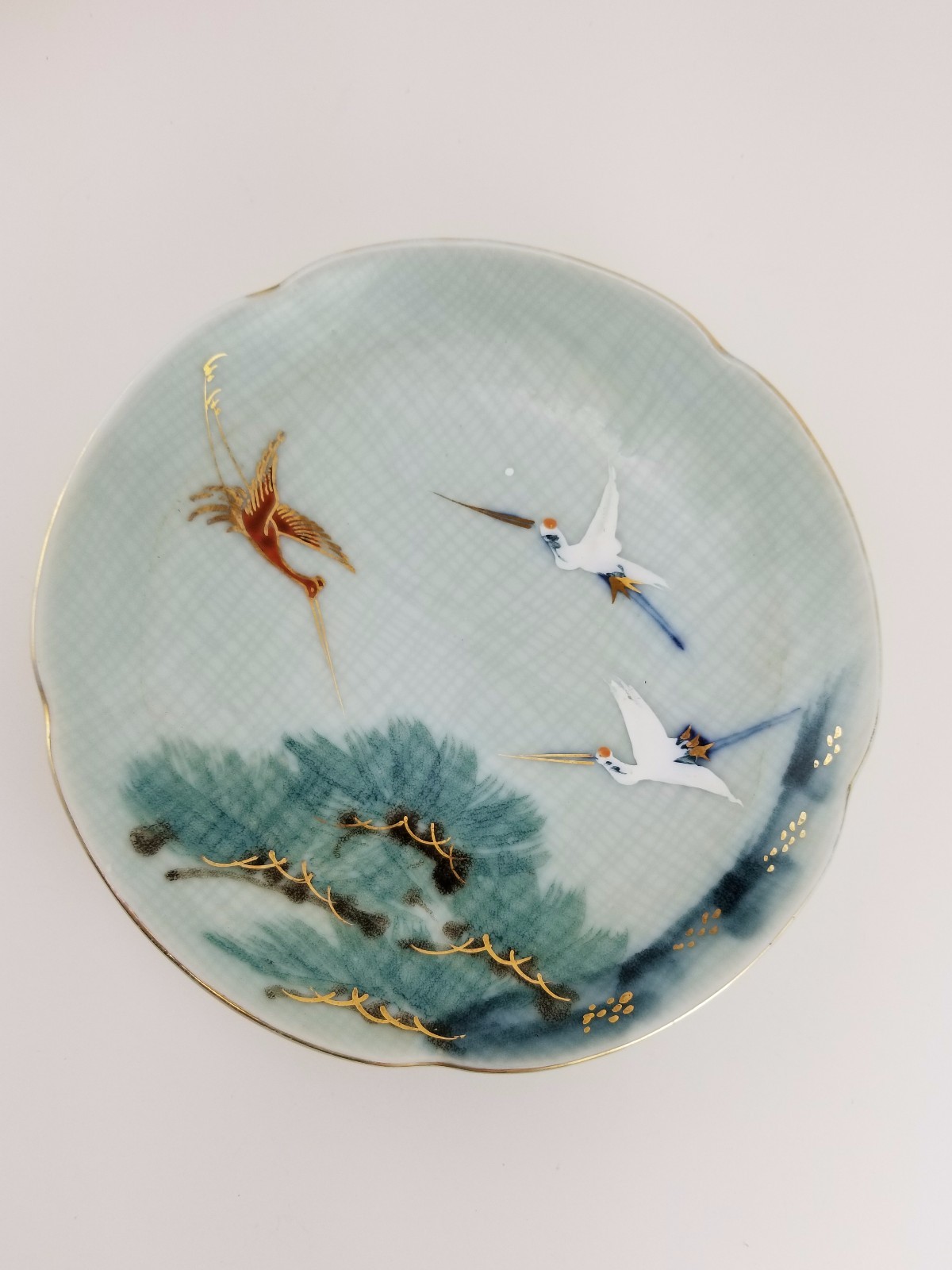 ANTIQUE JAPANESE HAND PAINTED PORCELAIN CRANE PLATE Gold Accents Stamped