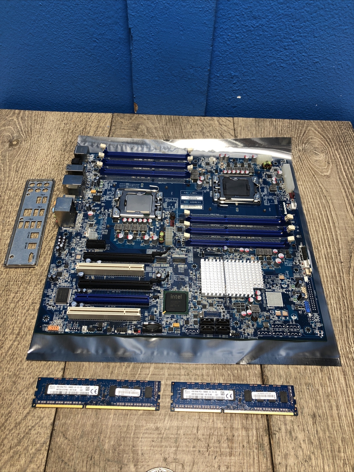 Lenovo Ibiza ThinkStation C20 6-Slot DDR3 LGA Motherboard