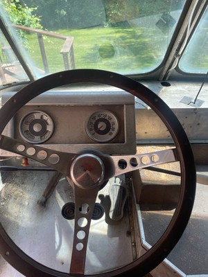 image 3 of interior