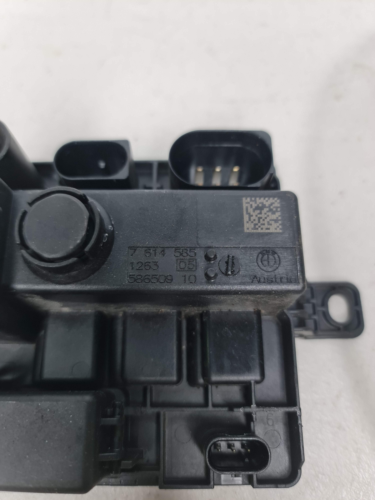 0 Bmw M2 M3 M4 F80 Integrated Power Supply Module 7614585 image 4