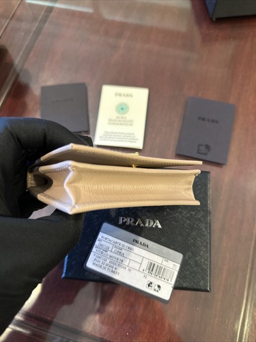 Pre-owned Prada Womens Vitello Move Cipria Color Leather Card Case Wallet 1mc122 In Beige