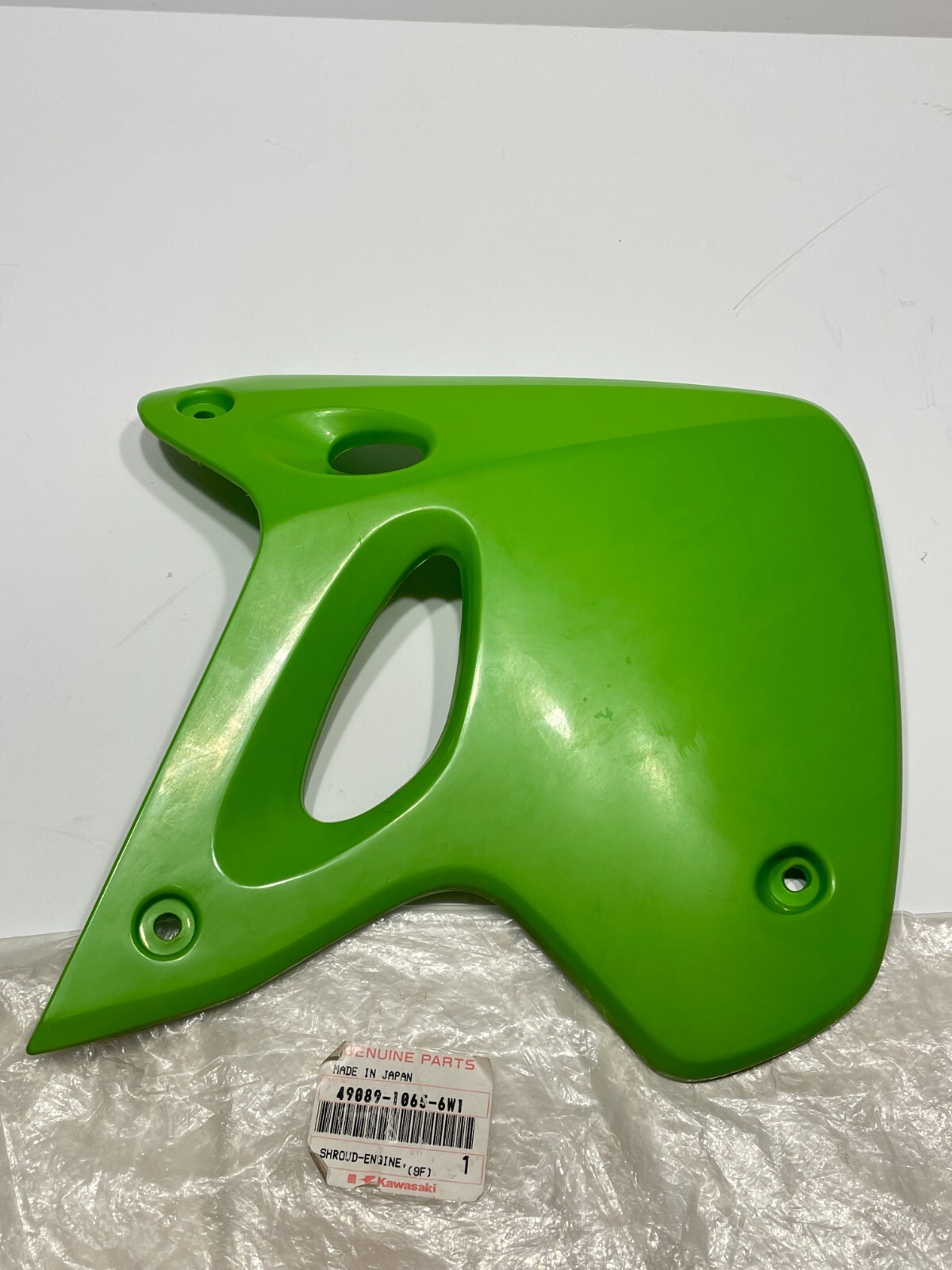 NEW GENUINE KAWASAKI ENGINE SHROUD RADIATOR GUARD 49889-1065
