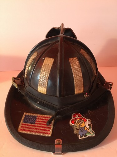Vintage Cairns Fire Helmet Plymouth MAINE Firefighter D.DAVIS