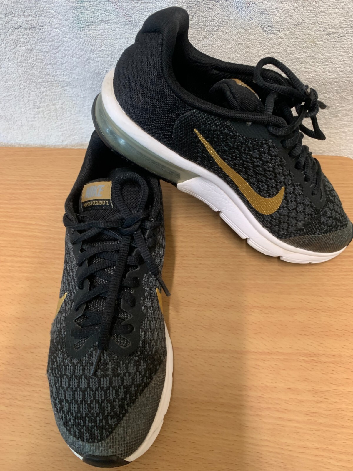 tenis air max sequent 2