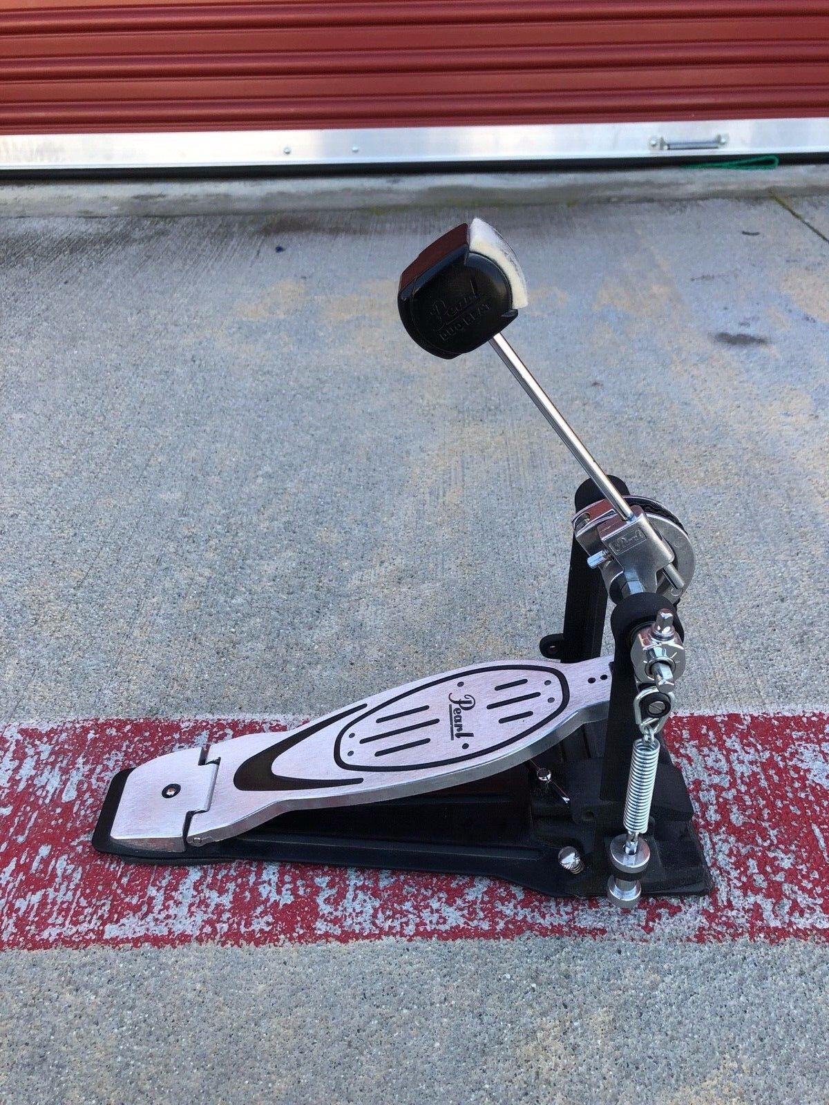 Pearl P-900 Bass Drum Pedal pre-owned chain-drive pedal