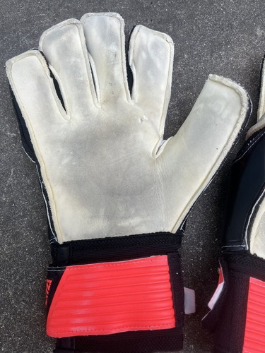 Aviata Size 9 Goalie Soccer Keeper Gloves Neon Vintage Black Pink Red