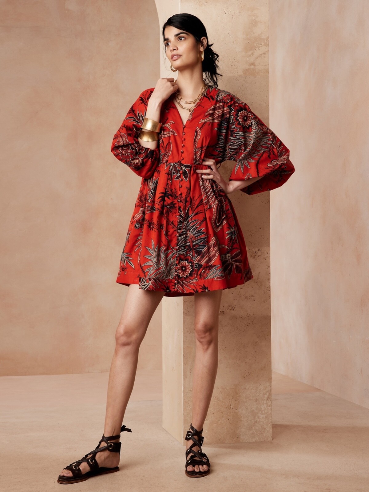 

Мини-платье BANANA REPUBLIC Stampa  X-Small | Красный цветочный #849555 НОВИНКА
