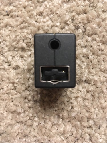 Nintendo Game Boy Advance SP Headphone Adapter