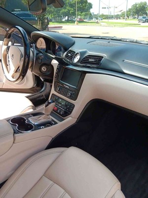 image 11 of interior