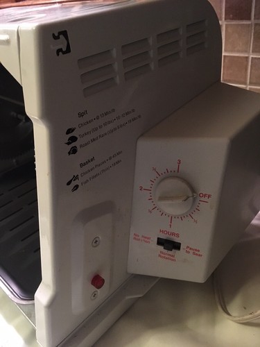 Ronco Compact Showtime Rotisserie Counter Top BBQ 1100 Watt  Oven Model 3000T