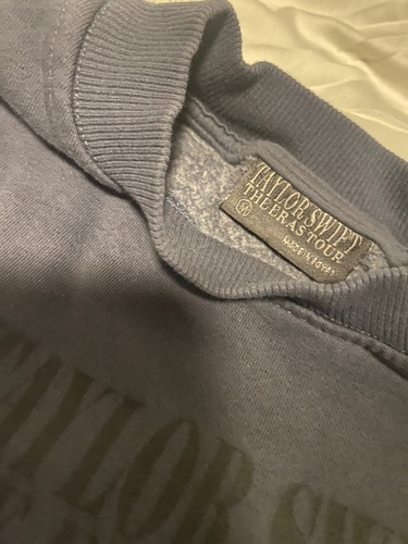 TAYLOR SWIFT TAYLOR SWIFT ERAS TOUR OFFICIAL MERCH BLUE GREY CREWNECK SWEATSHIRT SIZE MEDIUM