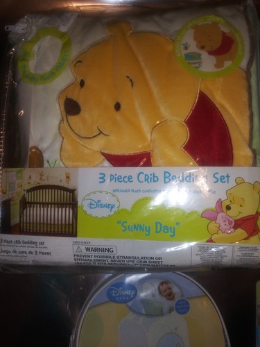 DISNEY Classic Winnie the POOH Sunny days Nursery Bedding Crib Nursery Lot NEW