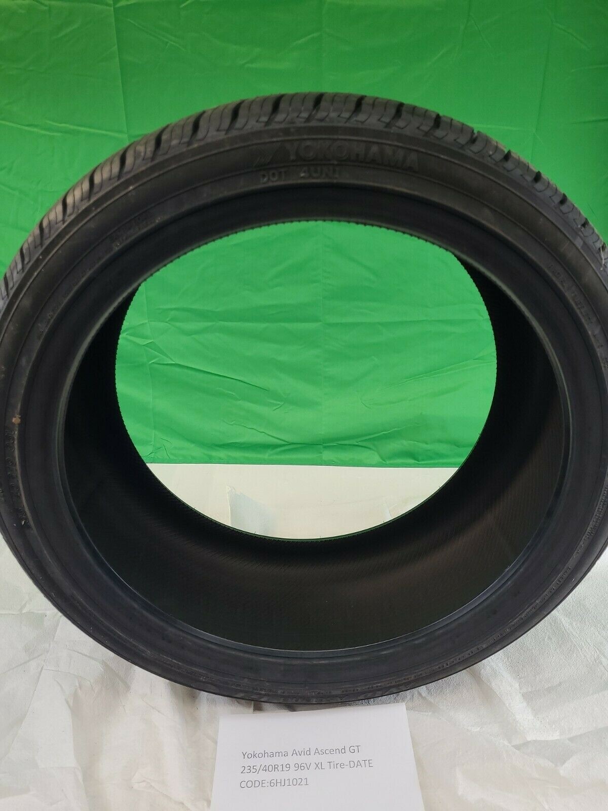 225/40R19 YOKOHAMA AVID Envigor ① Yokohama AVID ENVigor ZPS Tires: All-Season Run-Flat