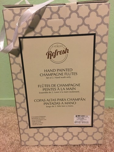 Hand Painted 8 oz. Bride and Groom Wedding Champagne Flute Glasses Set of 2