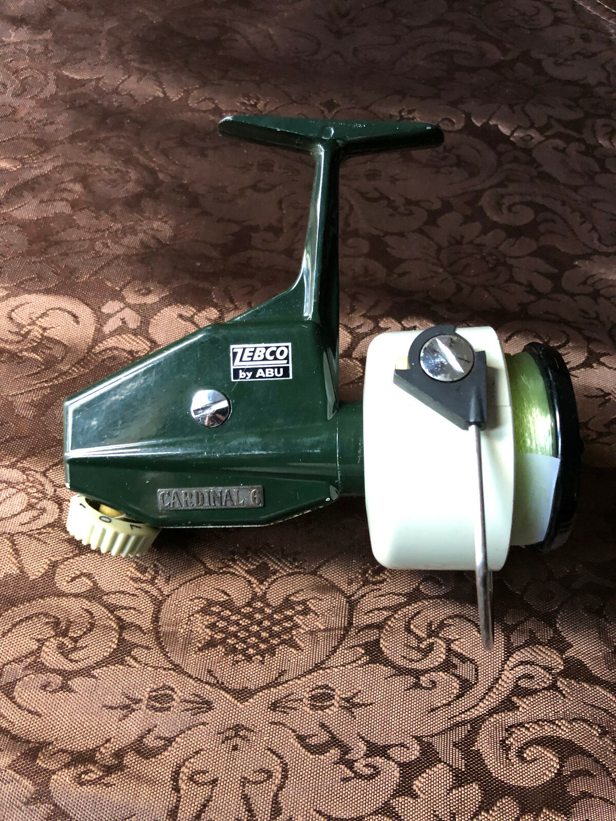 D*n様 ゼブコ　カーディナル6 D*n様 ゼブコ カーディナル6 ゼブコ カーディナル6 Fishing reel