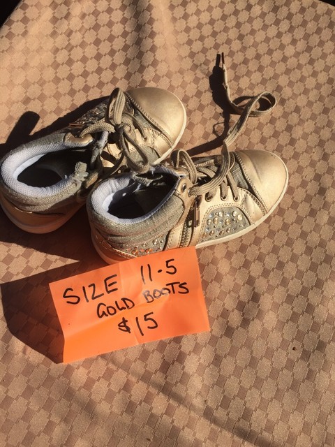 kids gold boots
