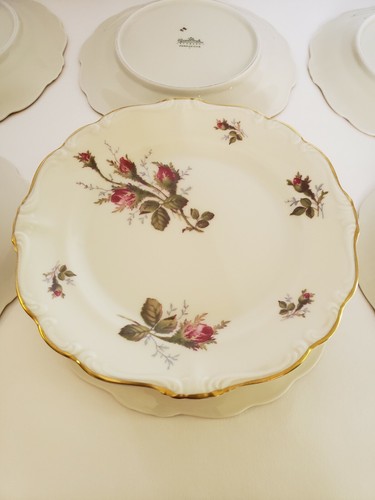 Rosenthal China Moss Rose Pompadour Set of 7 Bread and Butter Plates Germany