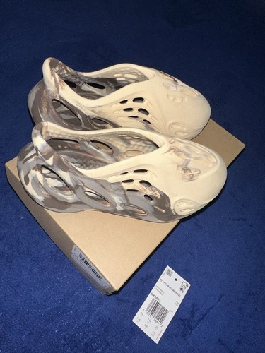 Adidas Kids Yeezy Foam RNNR Mix Cream Clay Size 11k gx8802