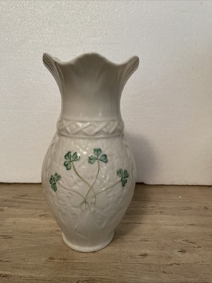 Belleek Ireland 6 7/8  Fortunes Vase