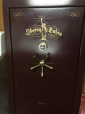 LIBERTY GUN SAFES MODEL LX35 /LINCOLN 34 VERY GOOD CONDITION/FIREPROOF