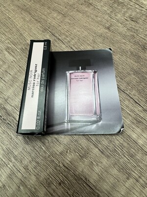Narciso Rodriguez  Musc Noir For Her Eau de Parfum 0.02 Fl Oz