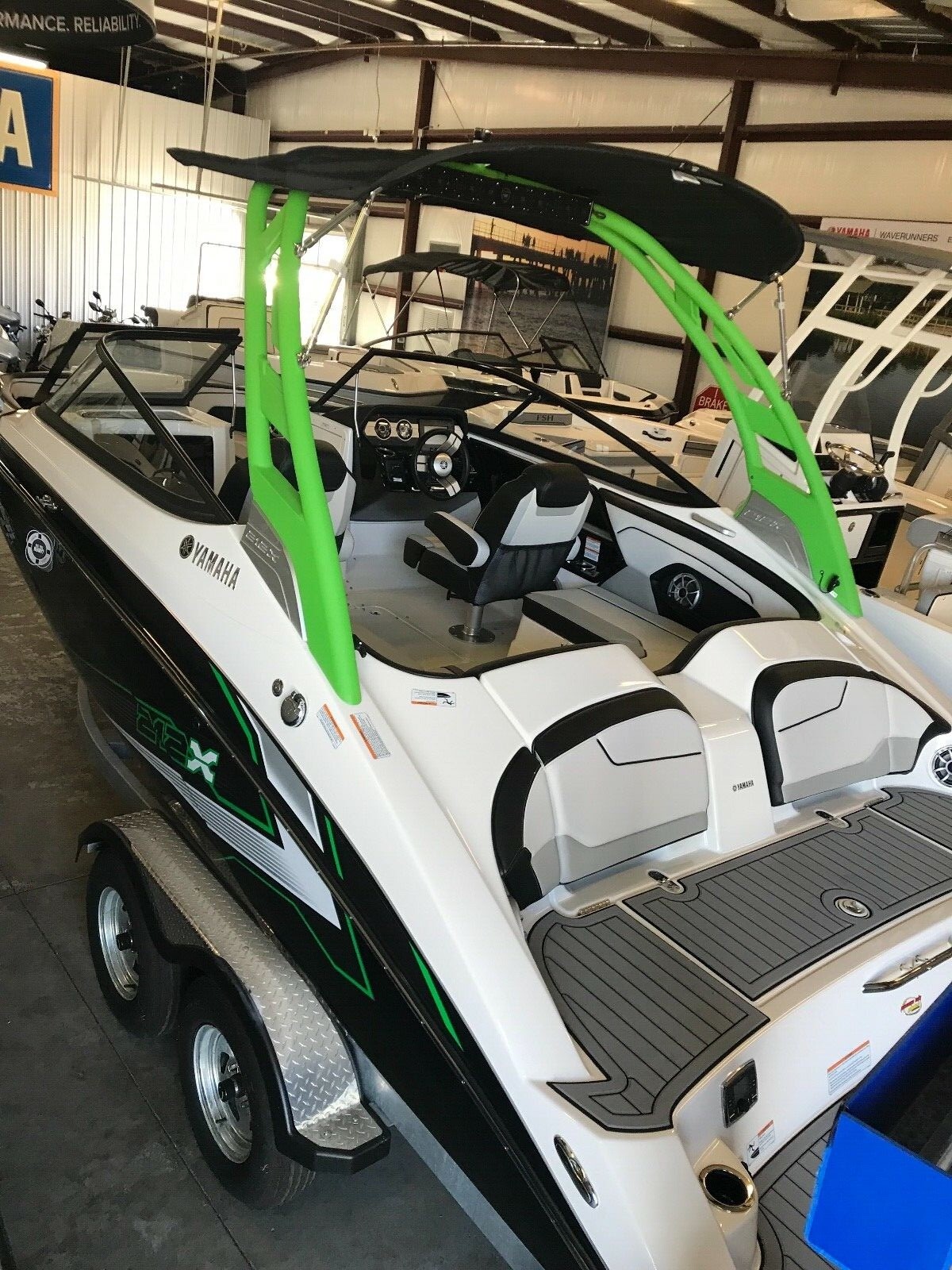 2018 YAMAHA 212X, BRAND NEW, 4 YEARS WARRANTY,