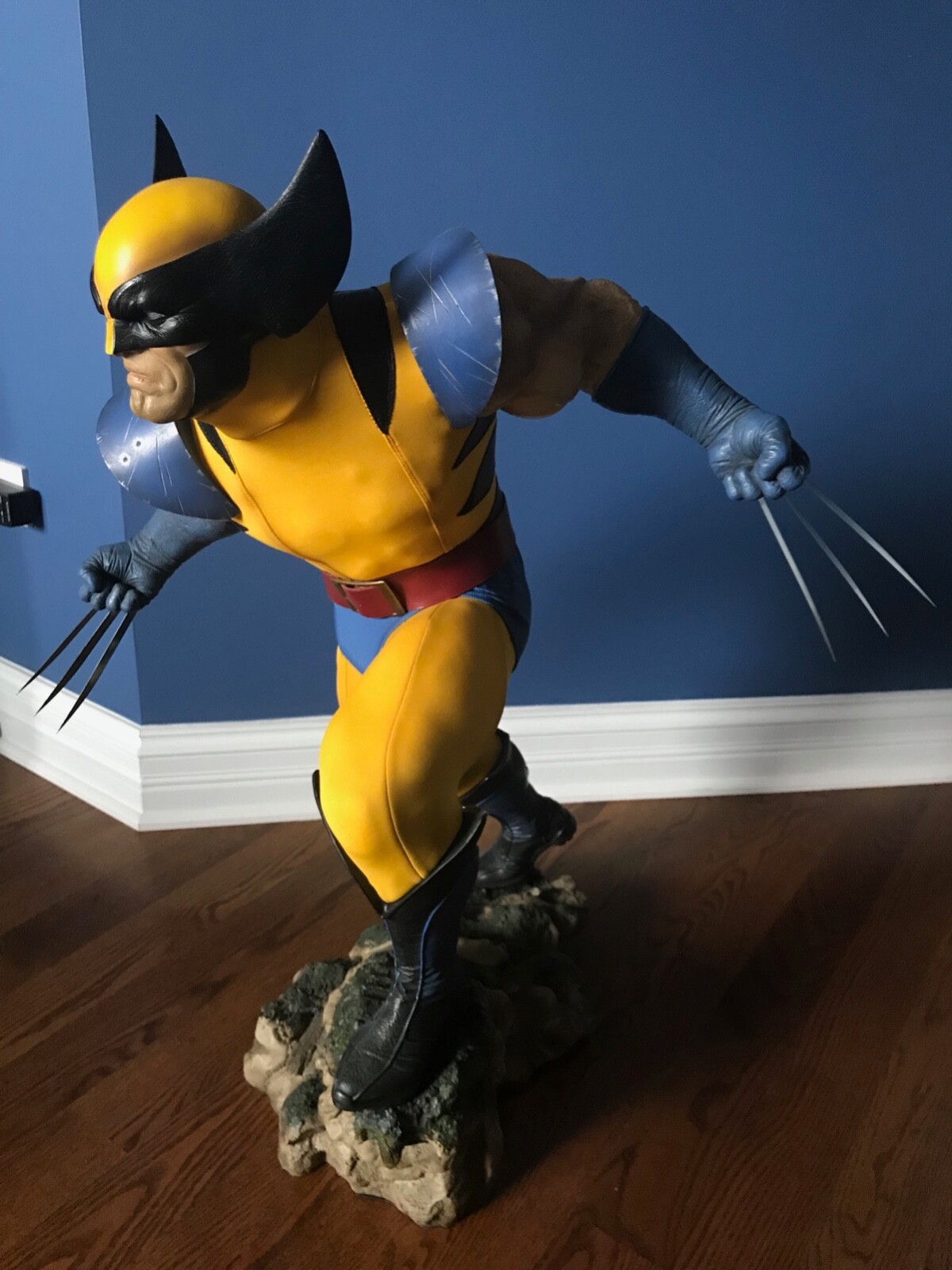 Sideshow Wolverine Legendary Scale Figure LSF Statue (1/2 Scale)