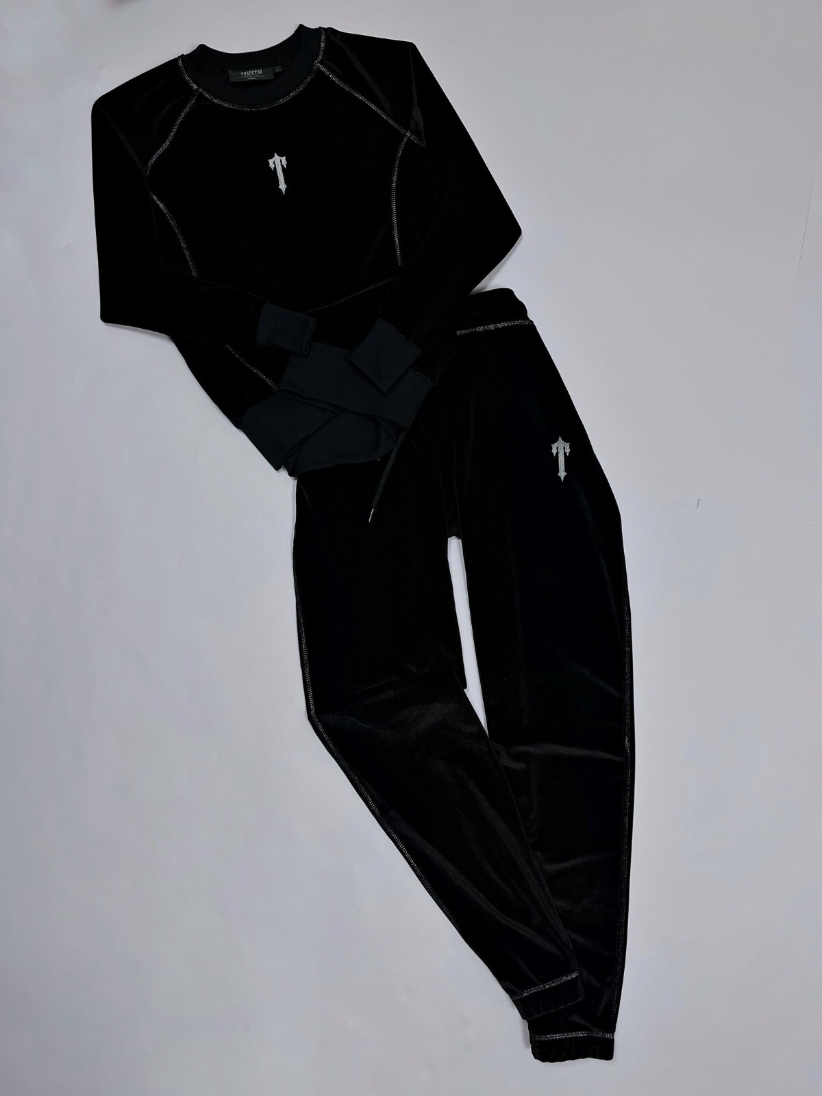 ラスト値下げ！trapstar VELOUR TRACKSUIT ラスト値下げ！trapstar VELOUR TRACKSUIT