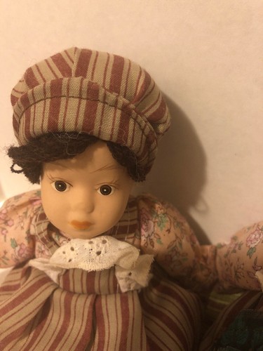 2 Vintage Bisque Dolls Big Sister & Little Sister 9” & 6.5”